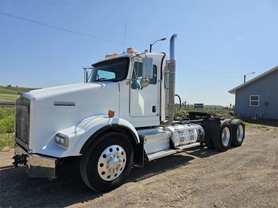 Kenworth T800 Day Cab Truck - Cummins, Manual