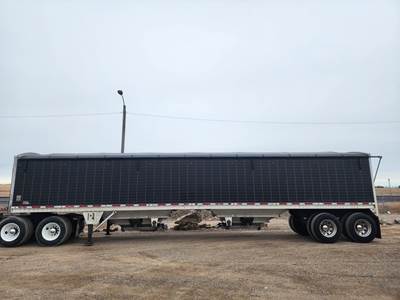 WILSON DWH-550 Hopper / Grain Trailer
