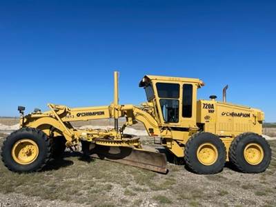 Champion 720A VHP Motor Grader