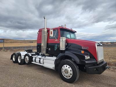 Western Star 4900 Tri Axle Sleeper Semi Truck - Flat Top Sleeper, Detroit 500HP, 18 Speed Manual