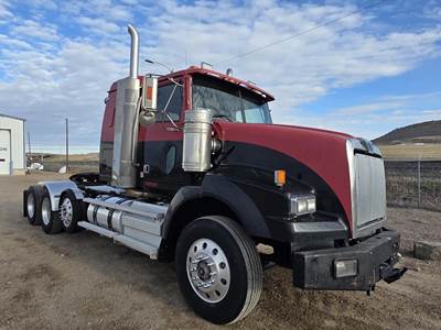 Western Star 4900 Tri Axle Sleeper Semi Truck - Flat Top Sleeper, Detroit 500HP, 18 Speed Manual
