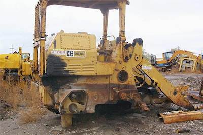 Caterpillar 955L Crawler Loader