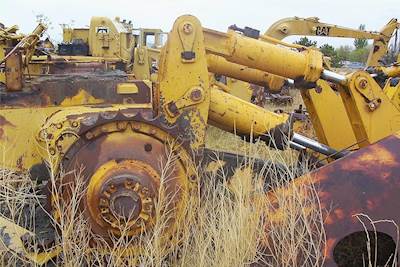 Caterpillar D9G Crawler Dozer