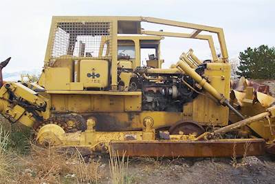 Komatsu D85E-12 Crawler Dozer