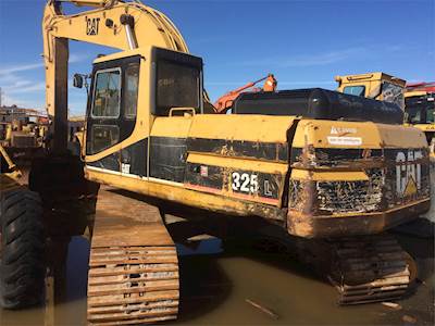 Caterpillar 325L Excavator