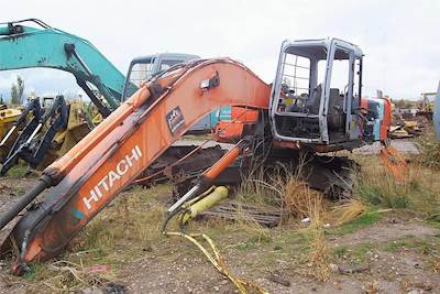 Hitachi EX200LC-2 Excavator