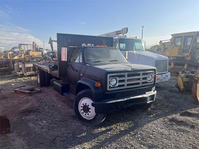 GMC 7000 Flatbed Truck