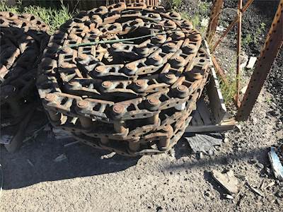 TRACK GROUP HITACHI EX200-1, CHAIN ONLY NO PADS, 49 LINK