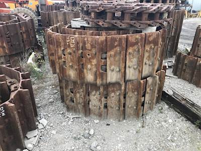 TRACK GROUP D9N, 43 LINK 24 INCH PAD