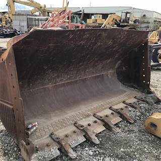 Caterpillar V Rock Bucket