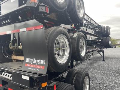 Pratt 40 GOOSENECK TANDEM - ULTRA LIGHTWEIGHT Container Chassis