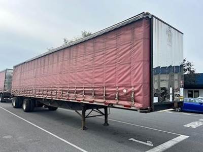 UTILITY Curtain Side Curtain Side Trailer