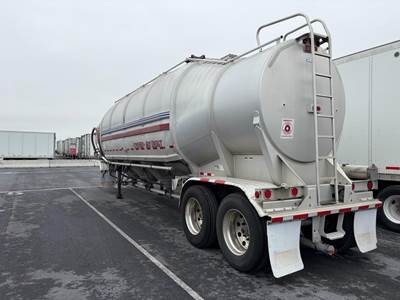Heil TANK Dry Bulk / Pneumatic Tank Trailer