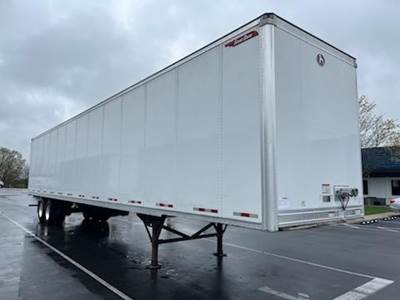 Great Dane 53 ft Dry Van Trailer - Swing Door, Air Ride, Sliding Axle