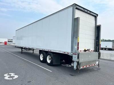 Great Dane 48 ft Dry Van Trailer - Roll up Door, Air Ride, Liftgate, Sliding Axle