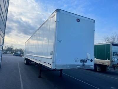 Great Dane 53 ft Dry Van Trailer - Swing Door, Air Ride, Sliding Axle