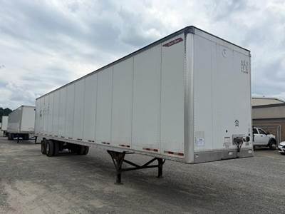 Great Dane 53 ft Dry Van Trailer - Swing Door, Air Ride, Sliding Axle