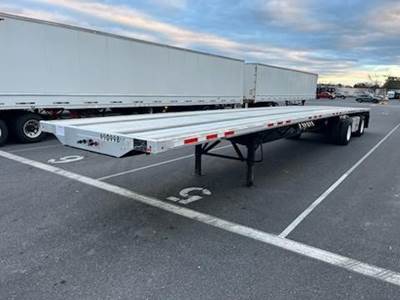 Transcraft 53x102 Combination Flatbed Trailer - Air Ride, Fixed Spread Axle