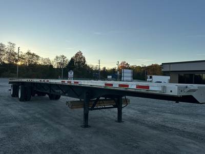 Transcraft 53x102 Combination Flatbed Trailer - Air Ride, Fixed Axle