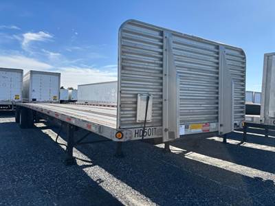 UTILITY 48x102 Combination Flatbed Trailer - Air Ride, Fixed Axle