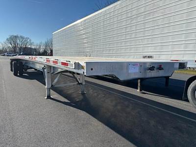 Wabash 48x102 Aluminum Flatbed Trailer - Air Ride, Fixed Axle