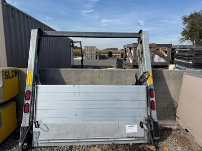 Used 2023 Waltco Rail Liftgate 102" Wide 85"X84"