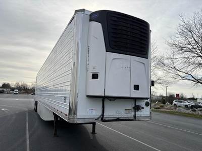 Great Dane 53 ft Reefer Trailer - Sliding Axle, Swing Door, Carrier