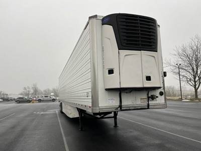Great Dane 53 ft Reefer Trailer - Sliding Axle, Swing Door, Carrier