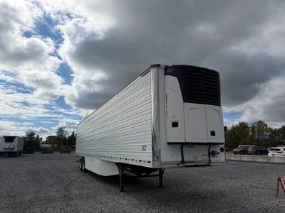 Great Dane 53 ft Reefer Trailer - Sliding Axle, Swing Door, Carrier