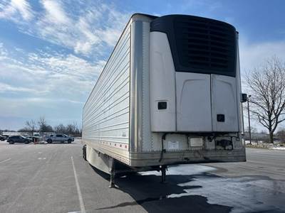 Hyundai 53 ft Reefer Trailer - Sliding Axle, Swing Door, Carrier
