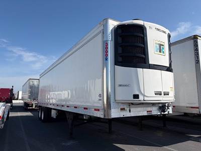 UTILITY 36 ft Reefer Trailer - Sliding Axle, Roll up Door, Liftgate, Thermo King