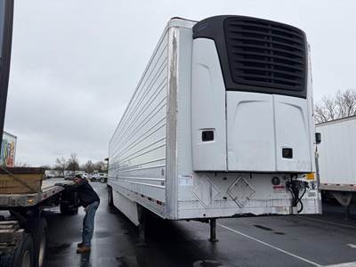 UTILITY 53 ft Reefer Trailer - Sliding Axle, Swing Door, Carrier