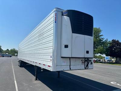UTILITY 53 ft Reefer Trailer - Sliding Axle, Swing Door, Carrier