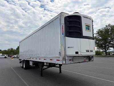 UTILITY 36 ft Reefer Trailer - Sliding Axle, Roll up Door, Liftgate, Thermo King