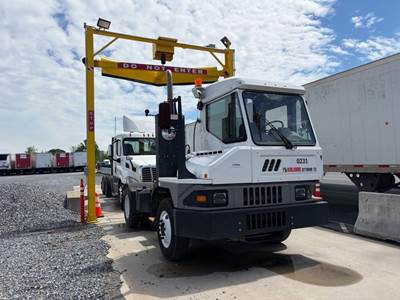 Kalmar Ottawa Yard Spotter Truck - Cummins, 200HP