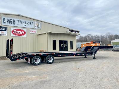 Pitts LB25-33 Lowboy Trailer