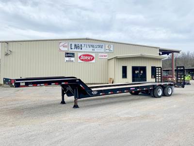 Pitts LB25-33 Lowboy Trailer