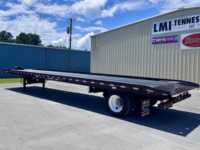 Landoll 330C Traveling Axle Trailer