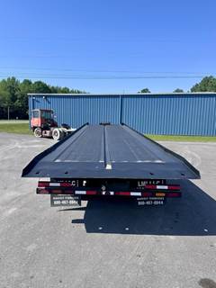 Landoll 330D-1 Traveling Axle Trailer