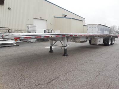 MAC SLIDING REAR AXLE Flatbed Trailer
