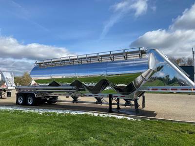 Mac LTT VAC Vacuum Tank Trailer