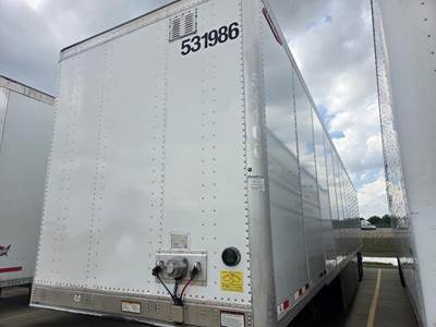 Great Dane 53 ft Dry Van Trailer - Swing Door, Air Ride, Sliding Axle