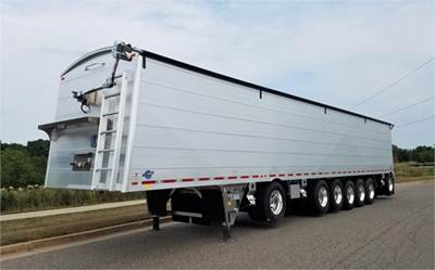 2026 Titan Hopper | 7-Axle | 50' Hopper / Grain Trailer