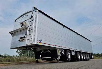 2026 Titan Hopper | 7-Axle | 50' Hopper / Grain Trailer