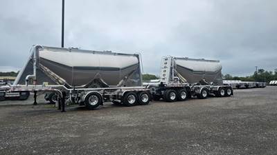 2027 MAC Tanker | 1130D Pneumatic Tanker | STANDARD