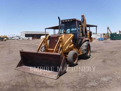 Case 590 Backhoe