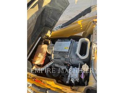 Caterpillar 450 Backhoe