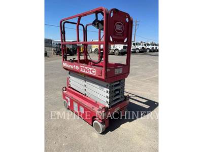 MEC MICRO 19 Boom Lift