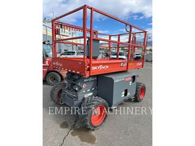 Skyjack 6826RT Boom Lift
