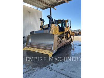 Caterpillar D8T Dozer